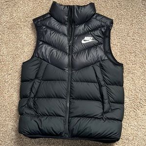 Nike Puffer Vest